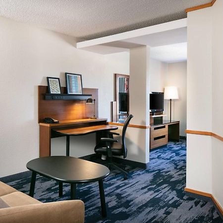 Fairfield Inn & Suites By Marriott Tulsa Central Екстериор снимка