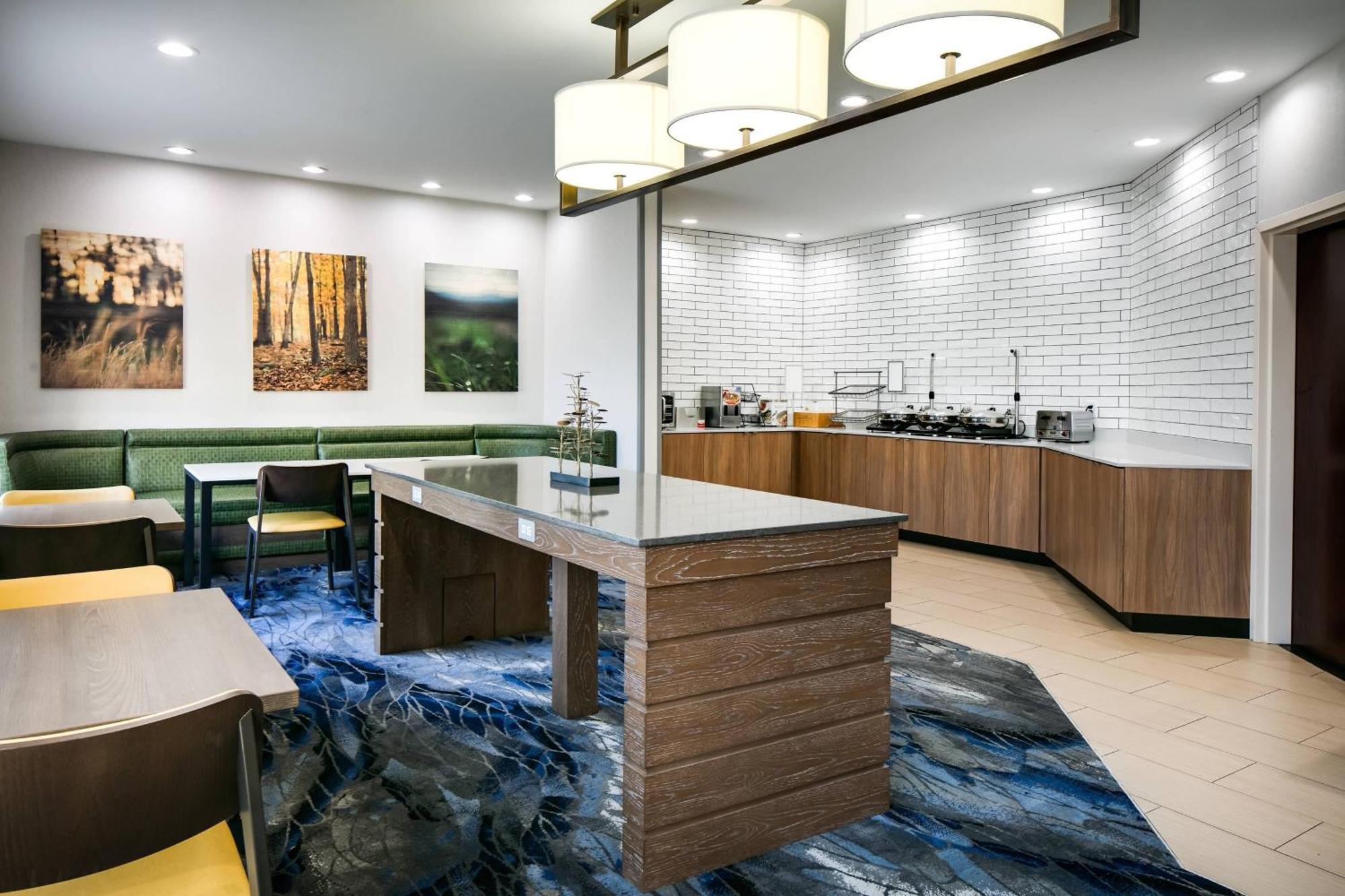 Fairfield Inn & Suites By Marriott Tulsa Central Екстериор снимка